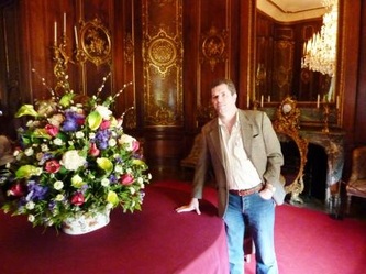Mike in a stately home